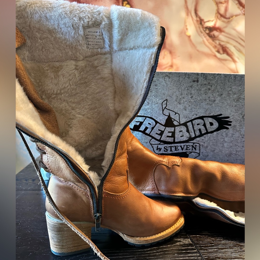 Freebird ICELAND Woman’s Boot in Cognac - Picture 5 of 14